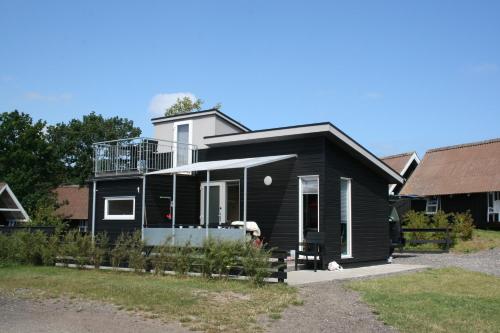Svalereden Strand Camping Cottages Room Type - Deluxe Cottage (6 Adults)