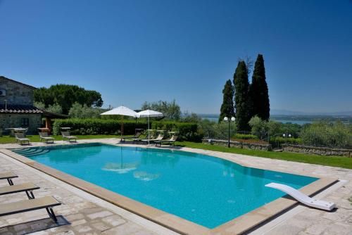 Villa Giulia Tuoro sul Trasimeno