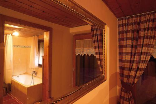 Alps Villa - image 12