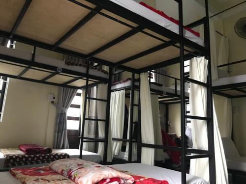 Bed in 4-Bed Dormitory Room image 5