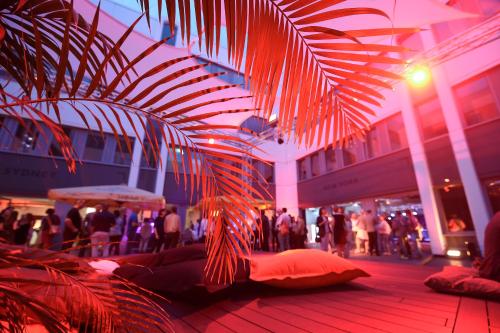 Globana Airport Hotel - image 3