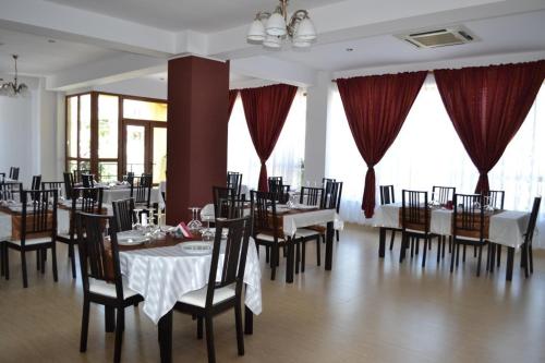 Hotel Corsar - image 8