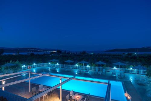 Leonidas Resort - main image