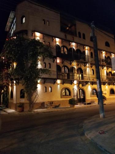 Studio Confort Fann Hock in Fann