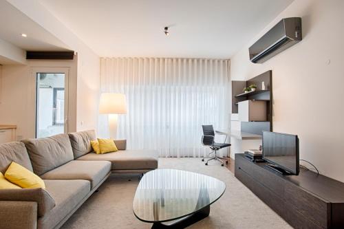  Libest Ribeira 2 - Time Out Market in Lissabon