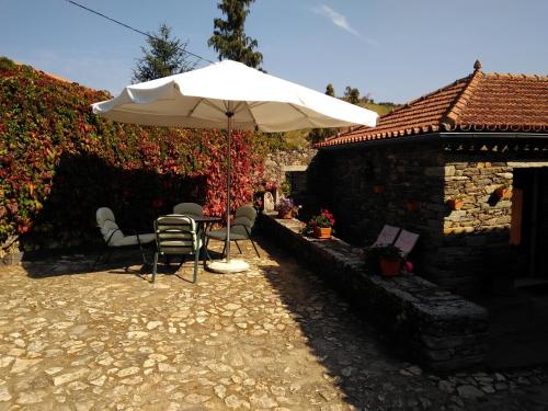 

Casal Agricola De Cever