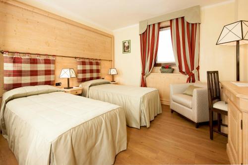 Hotel Edelweiss - image 9