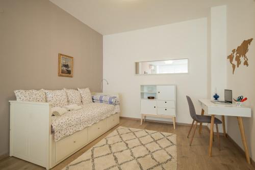 CHIC and Spacious Apartment in Central Sofia - Patriarh Evtimiy by Flat Mаnager, Sofie (fotografie 5)