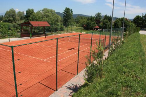 B&B Pri Peclju - image 11