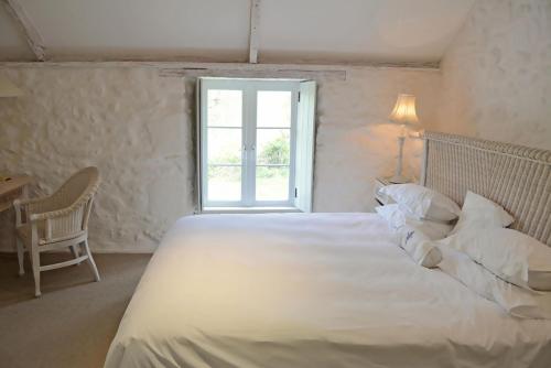 Bonython Farmhouse - image 11