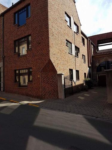  Gelijkvloers appartement voor max 4 in Tongern