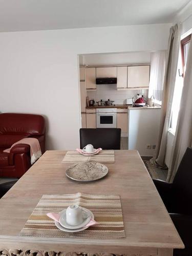  Gelijkvloers appartement voor max 4 in Tongern