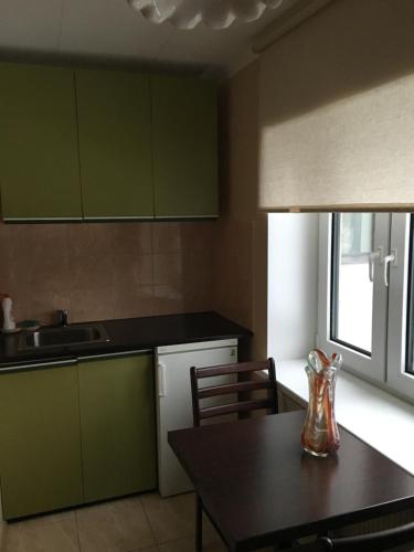 Lee Apartments - image 14
