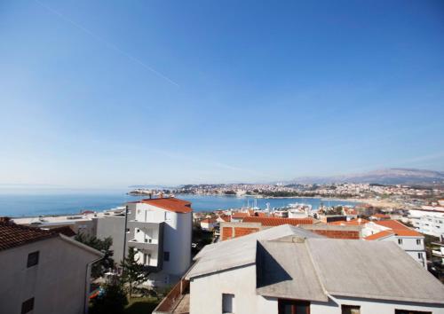 Standard One-Bedroom Apartment with Sea View and Balcony