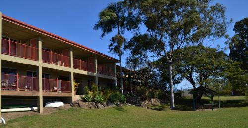 . Tweed River Motel