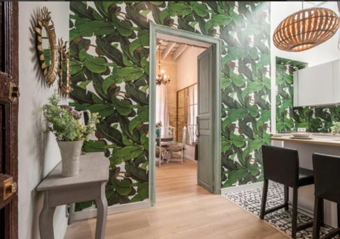 Charming luminous flat in the center of Seville photo