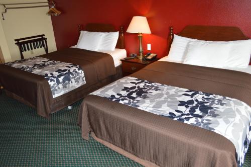 Western Motel - image 8