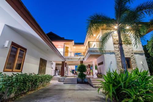 Golfers Paradise HuaHin in Bor Fai