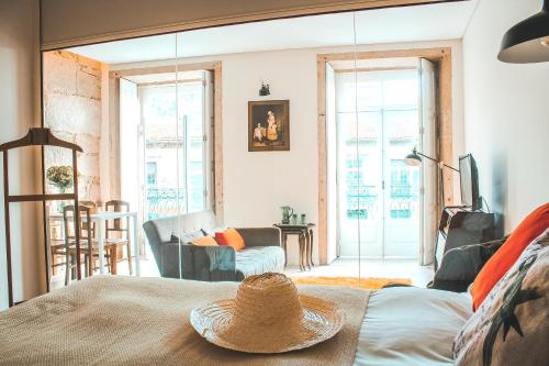 

Vintage 53 Apartment