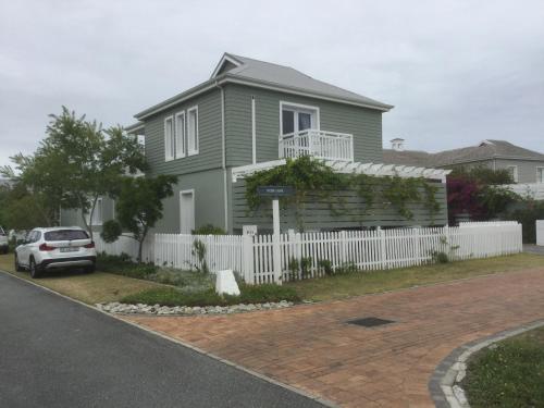 Ebbtide Loft on Thesen Island
