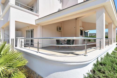 Villa DIVA Holiday House - image 3