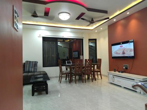 

Balani House
