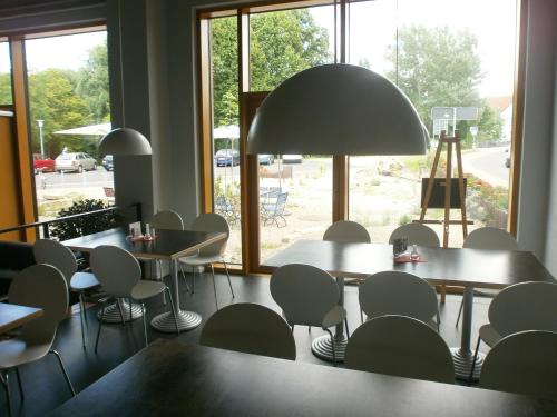 餐廳, veloInn Hotel Bad Berka im Weimarer Land in 巴特貝爾卡