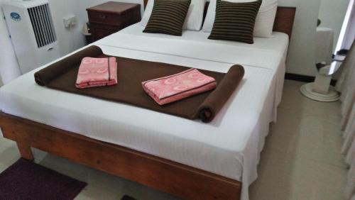 59B Rest Inn Ella - image 3