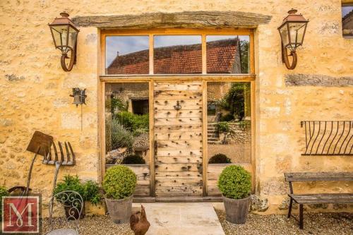 Le Manoir De Beauregard chambre d'hôte Bourrou
