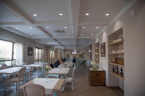 Giga Hotel - 레스토랑