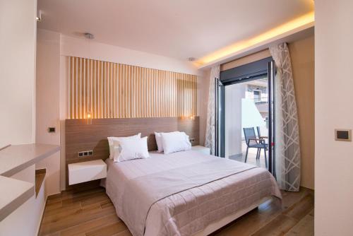 Semiramis Luxury Suites
