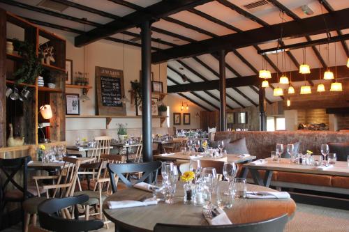 The Huntsman Inn photo 4