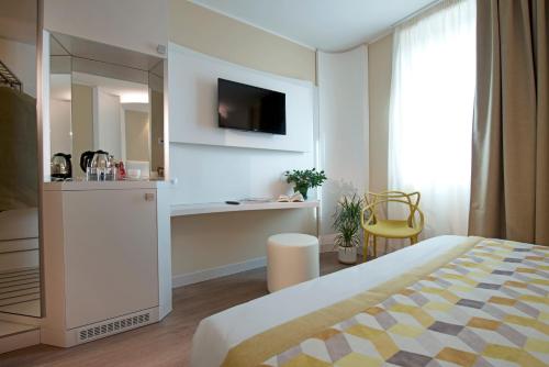 hotel photo