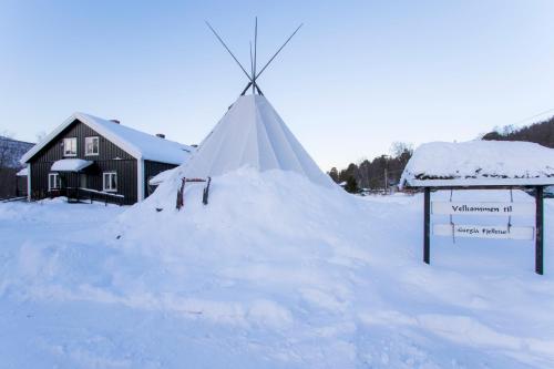 Gargia Lodge - image 8