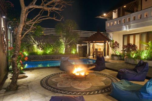 Black Pearl Villa