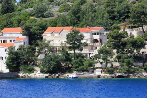 Apartments by the sea Racisce Korcula - 151 