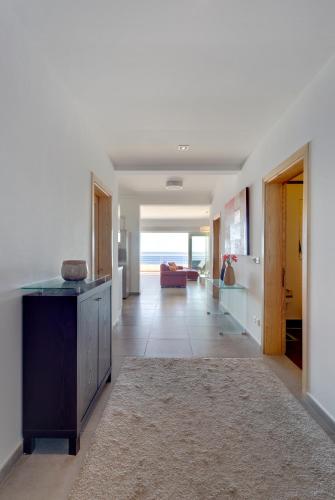 Seafront Apartments Sliema by Buena Vista 4