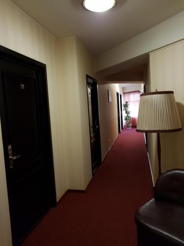 Indiana Hotel - image 9