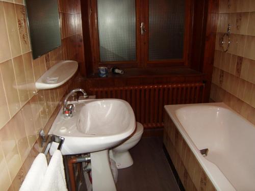 1 double bed