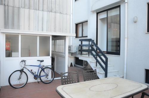 PortoShelter