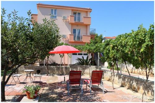 Apartment with Sea View image 10