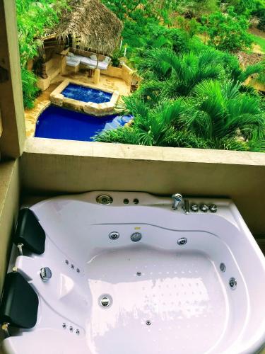 Vistas, ME Hotel & Villas - Montanita Estates in Montanita