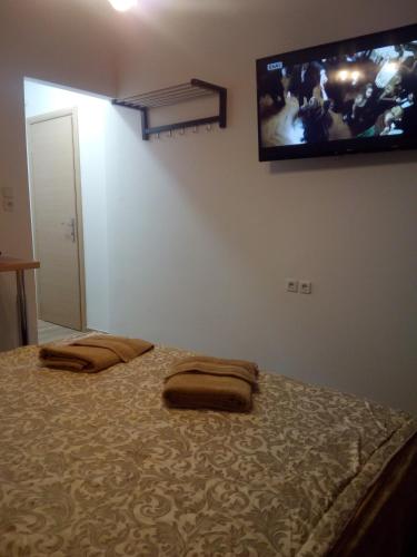 New studio next to metro for 2 people, Athens (photo 6)