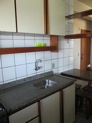 Kitchen, Temporada Ponta das Canas in Ponta das Canas