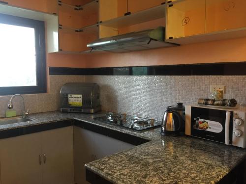 Luzville Residences C10 in Naic