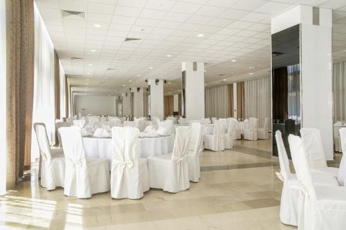 Hotel Zagreb - image 14