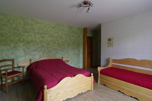 1 queen bed