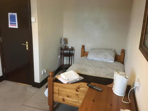 Single room, external bathroom