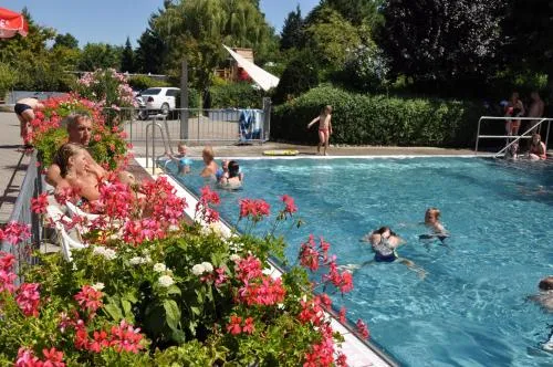 Lug ins Land Restaurant & Ferienwohnungen in Bad Bellingen, Deutschland