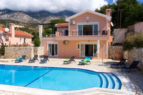  Villa Falcon in Trapezaki